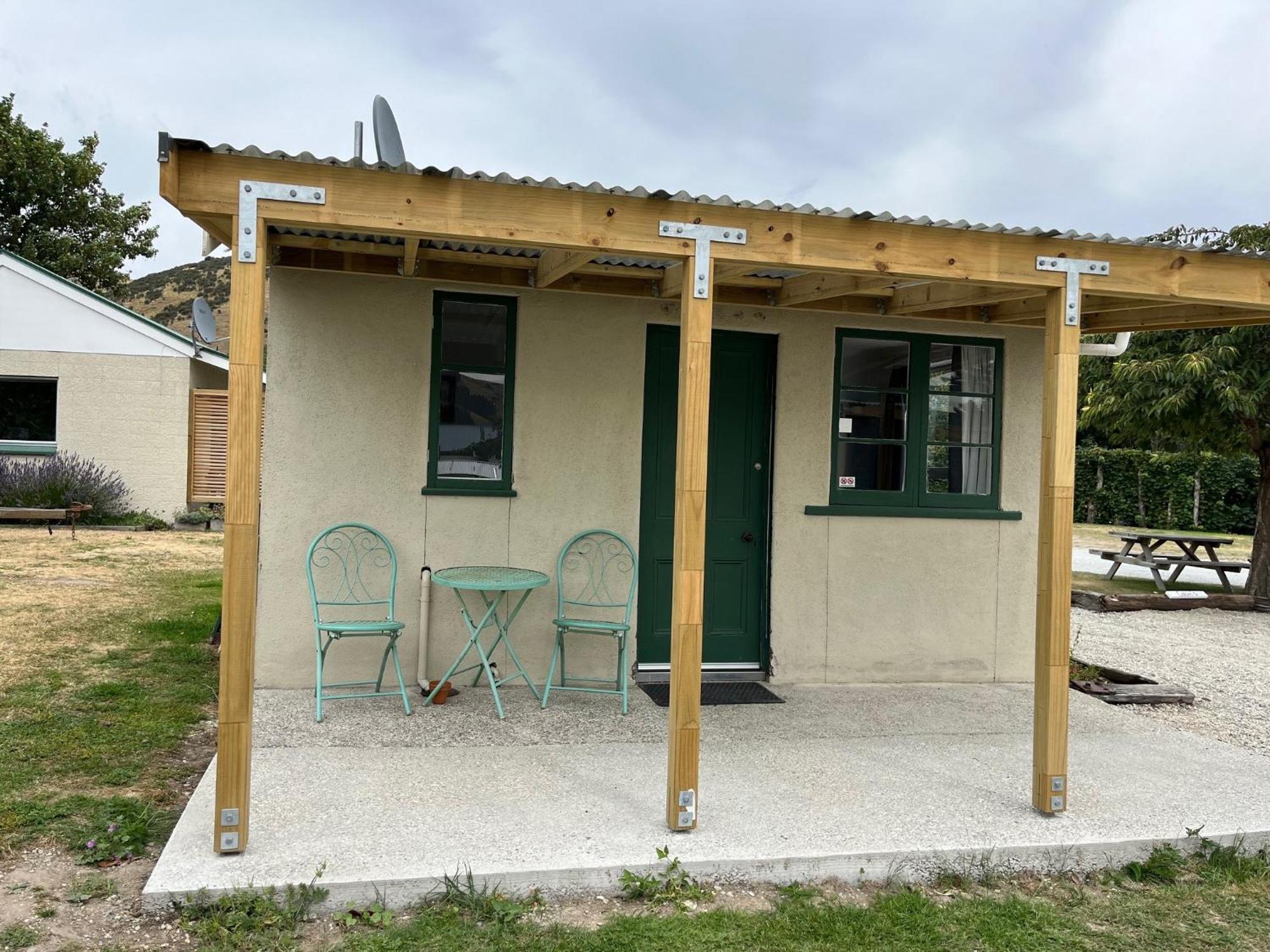 Millers Flat Holiday Park Экстерьер фото